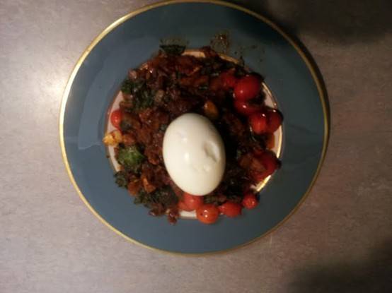 Spinach and hard boiled egg