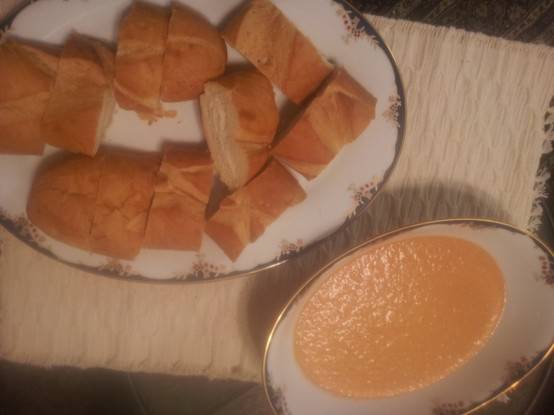 Red pepper and pomegranate dip