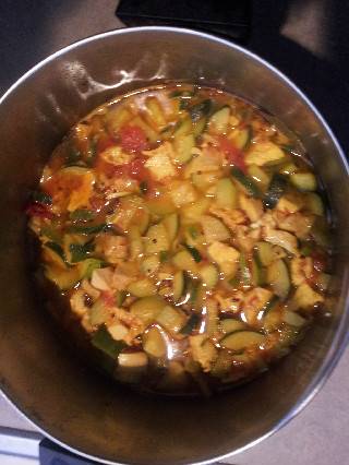 Chicken saffron stew